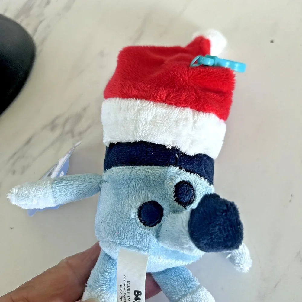 Bluey BLUEY Dog Puppy Christmas Plush w/ Backpack Clip New Dan Dee Santa Hat BxT